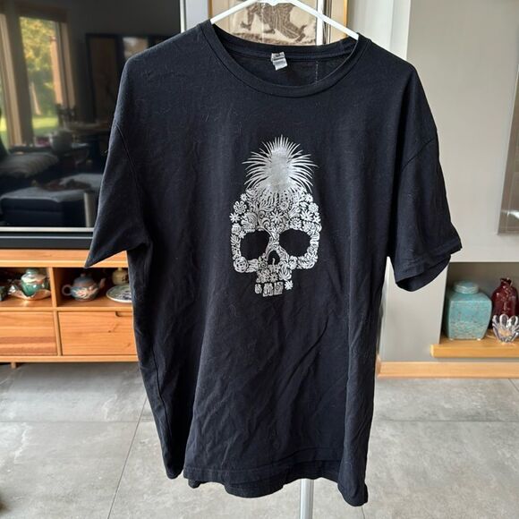 Next Level Apparel Other - Men’s black t shirt with silver skull design